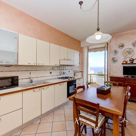 Desenzanoloft Partner Marriott Homes & - Splendido * Desenzano del Garda
