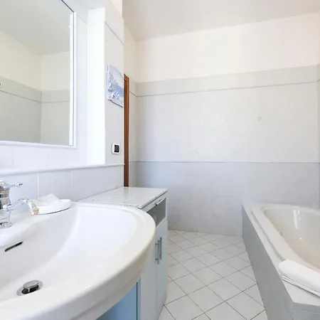 Appartement Desenzanoloft Partner Marriott Homes & - Splendido