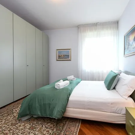 Desenzanoloft Partner Marriott Homes & - Splendido * Desenzano del Garda