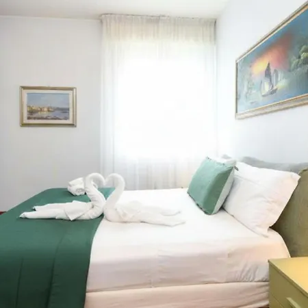 Splendido Desenzanoloft Official Partner Homes & By Marriott Bonvoy Ντεζεντσάνο ντελ Γκάρντα