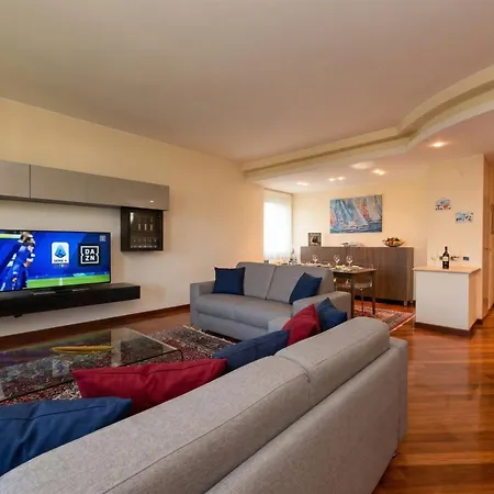 Διαμέρισμα Splendido Desenzanoloft Official Partner Homes & By Marriott Bonvoy